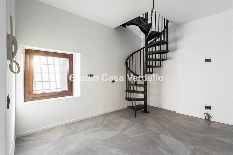 Bilocale indipendente su due livelli – ideale per single o giovani coppie Ciserano