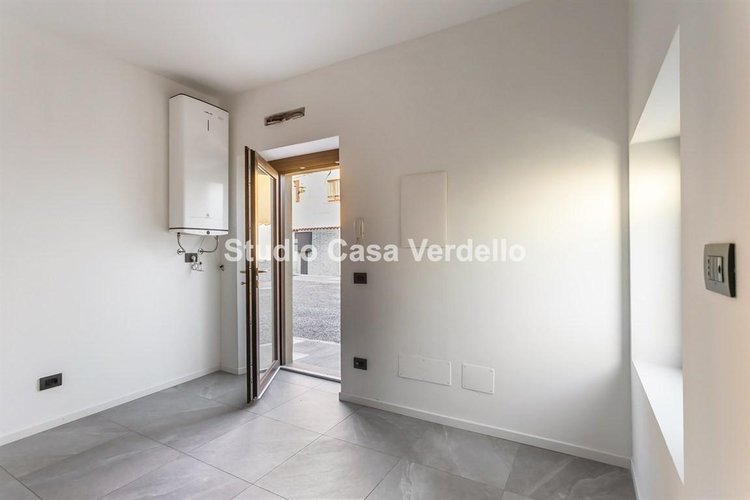 Bilocale indipendente su due livelli – ideale per single o giovani coppie Ciserano