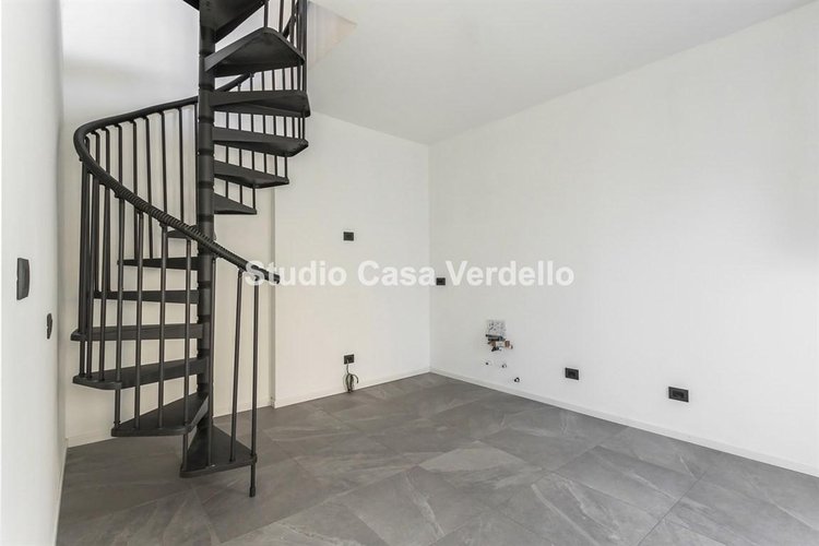 Bilocale indipendente su due livelli – ideale per single o giovani coppie Ciserano