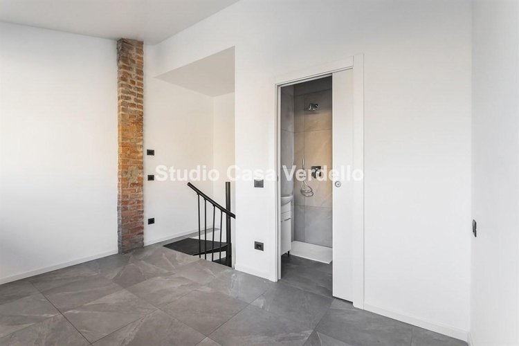 Bilocale indipendente su due livelli – ideale per single o giovani coppie Ciserano