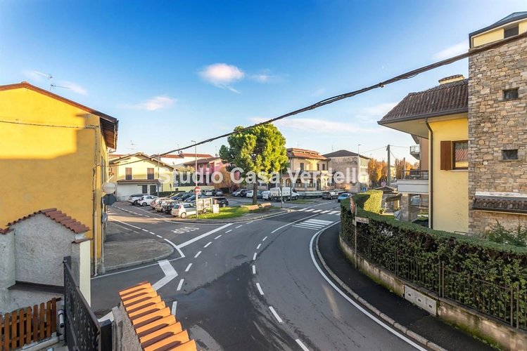 Bilocale indipendente su due livelli – ideale per single o giovani coppie Ciserano