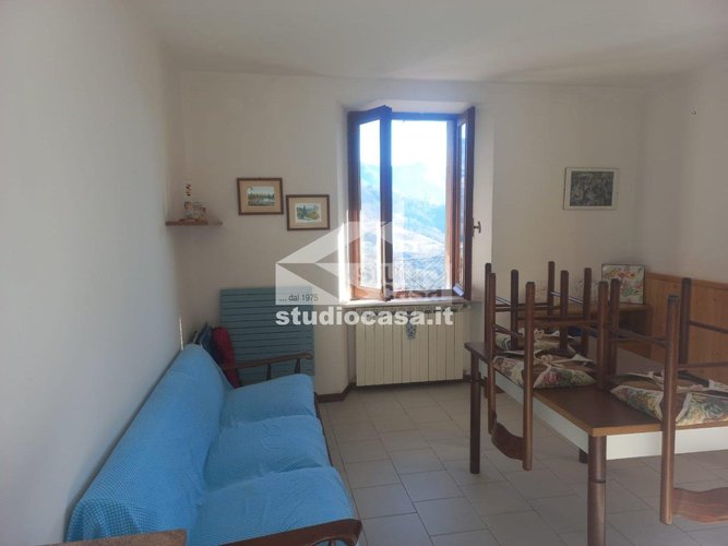 POSIZIONE TRANQUILLA E SOLEGGIATA! Algua