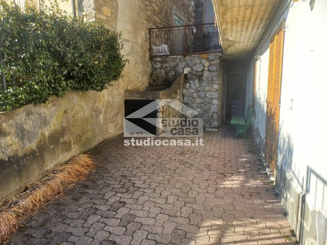 POSIZIONE TRANQUILLA E SOLEGGIATA! Algua