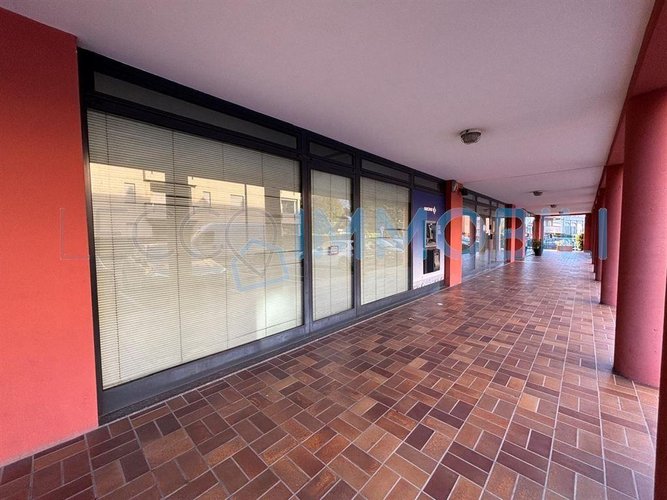 IL NEGOZIO INVESTIMENTO Malgrate