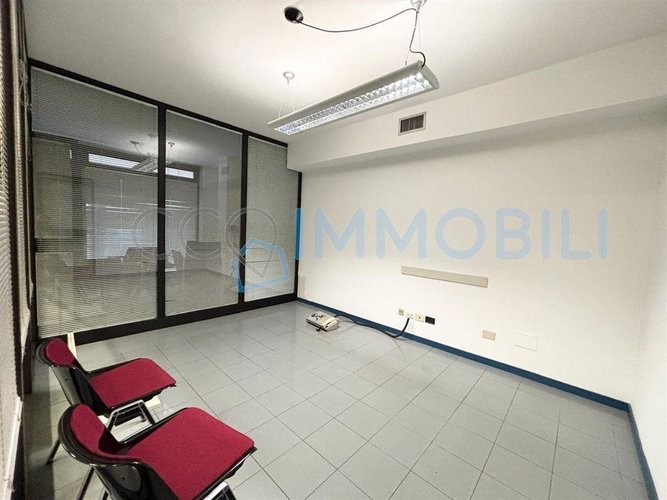 IL NEGOZIO INVESTIMENTO Malgrate