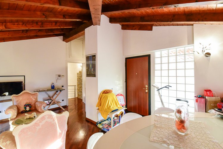 Semi-centrale 47/25 Cantù