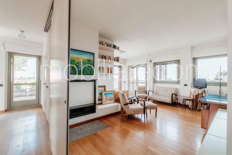 Attico 4 locali - Rif. 116305 Appiano Gentile