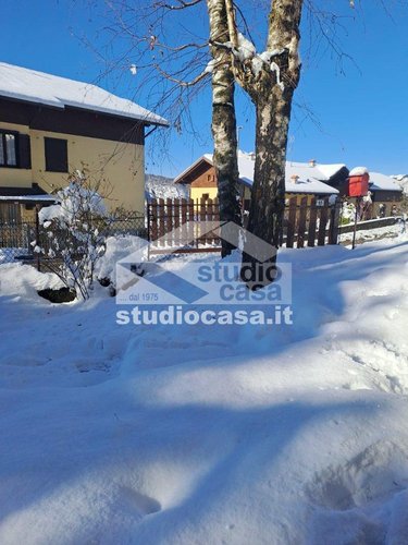 IN PIENO CENTRO!! Costa Serina