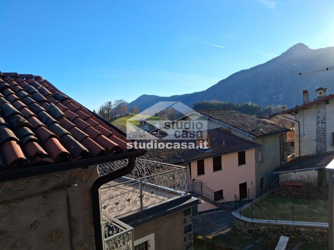 IMMERSA NEL VERDE! San Giovanni Bianco