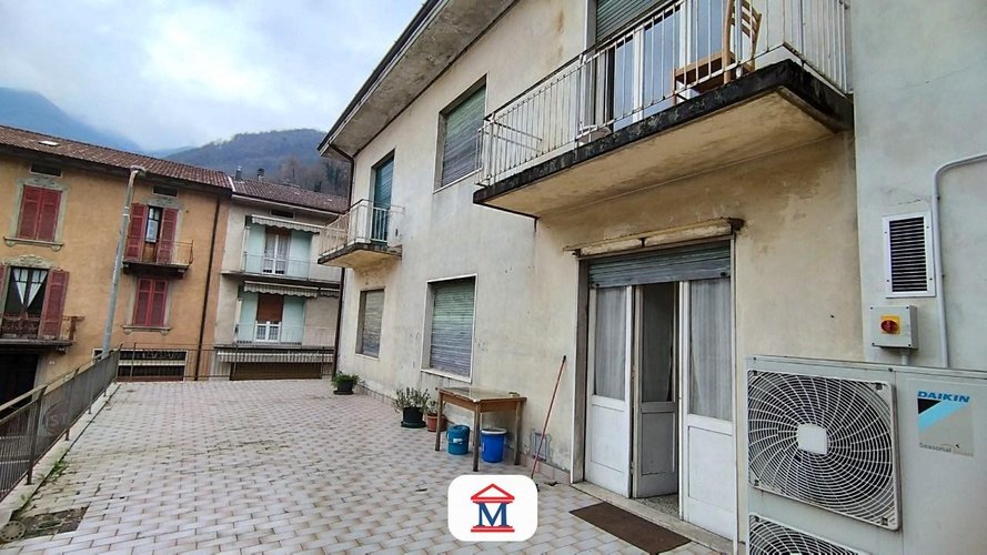 Stabile - Palazzo Val Brembilla