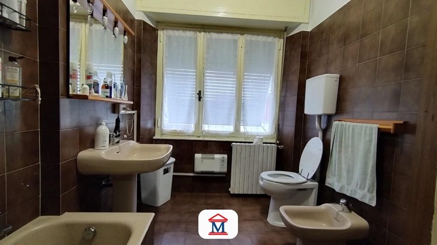 Stabile - Palazzo Val Brembilla