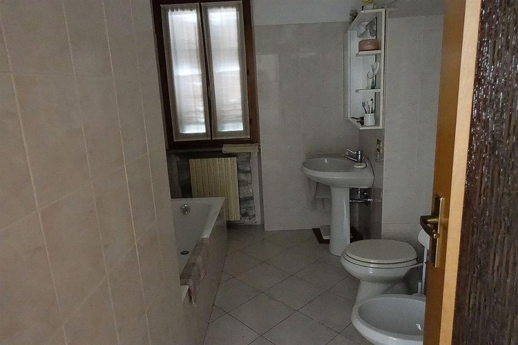 Bellano Centro Storino trilocale Bellano