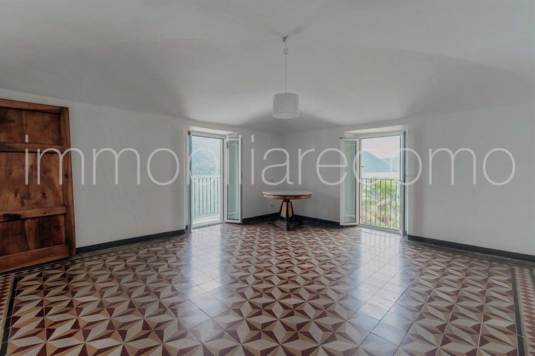 Moltrasio - Lago di Como Moltrasio