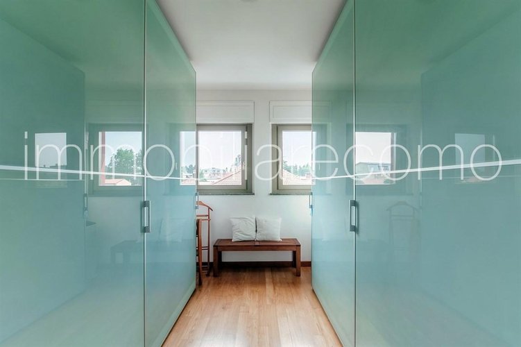 Attico 4 locali - Rif. 116330 Appiano Gentile