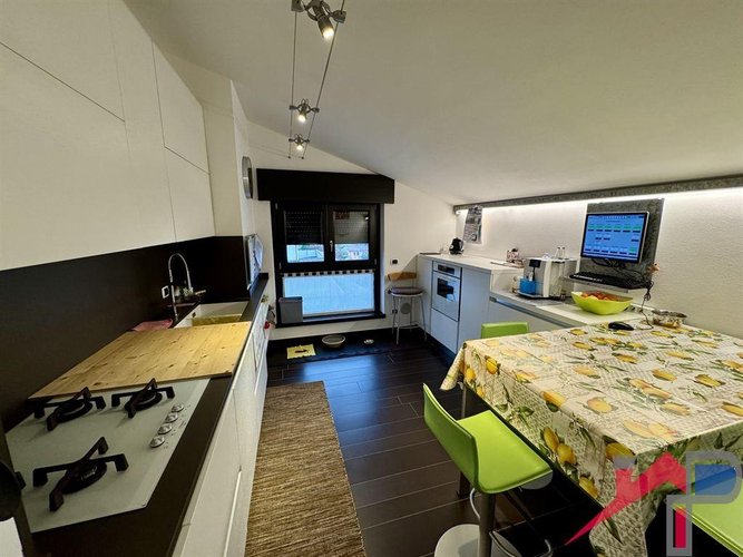 Trilocale ristrutturato Caprino Bergamasco