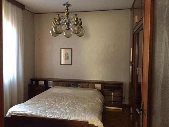 CENTRALINISSIMO E SERVITO DA TUTTO! Zogno