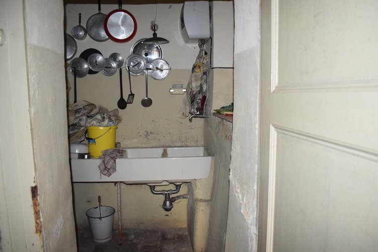 Serina centro storico, ai piedi della Mole del Monte Alben, indipendente fabbricato storico Serina