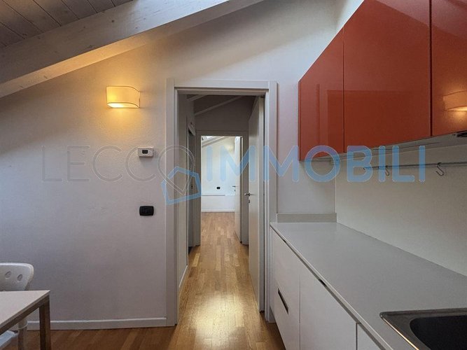 LA CASA PER SOGGIORNI UNICI Lecco