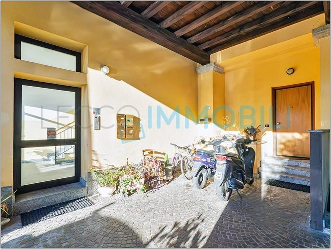 LA CASA CHE FA LUCE Galbiate