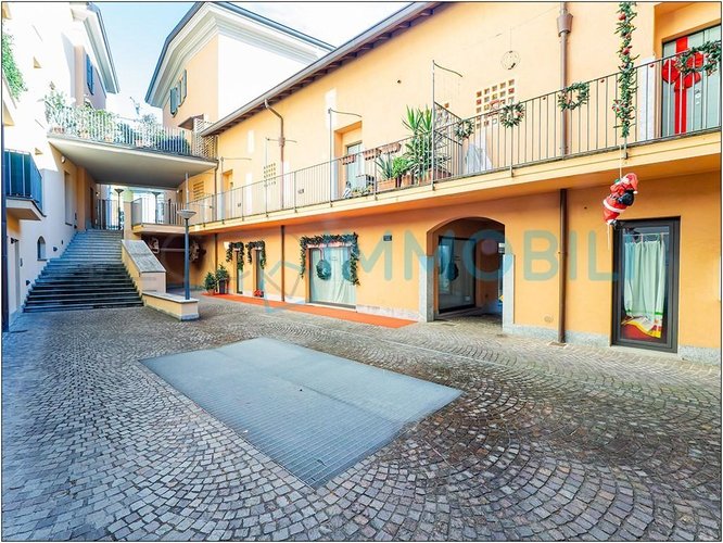 "LA CASA CHE UNISCE DESIGN E INNOVAZIONE" Lecco