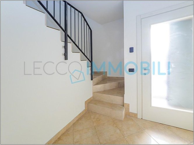 "LA CASA CHE UNISCE DESIGN E INNOVAZIONE" Lecco