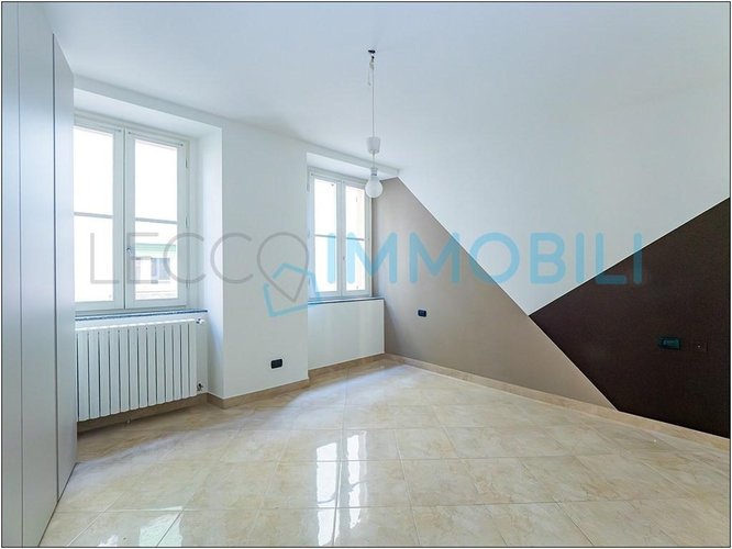 "LA CASA CHE UNISCE DESIGN E INNOVAZIONE" Lecco