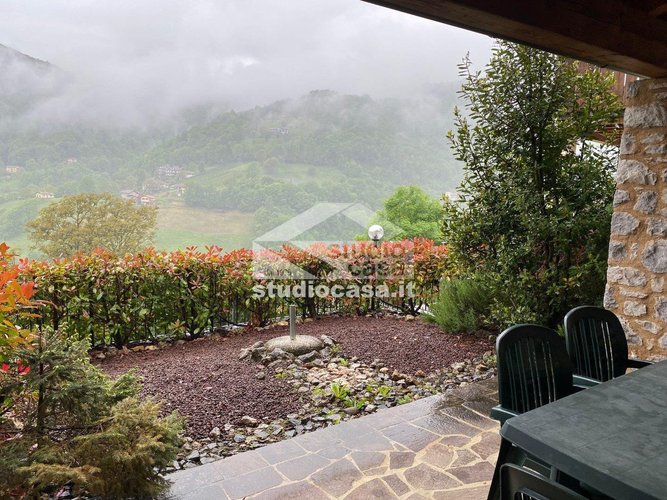 A POCHI METRI DAL CENTRO!! Serina