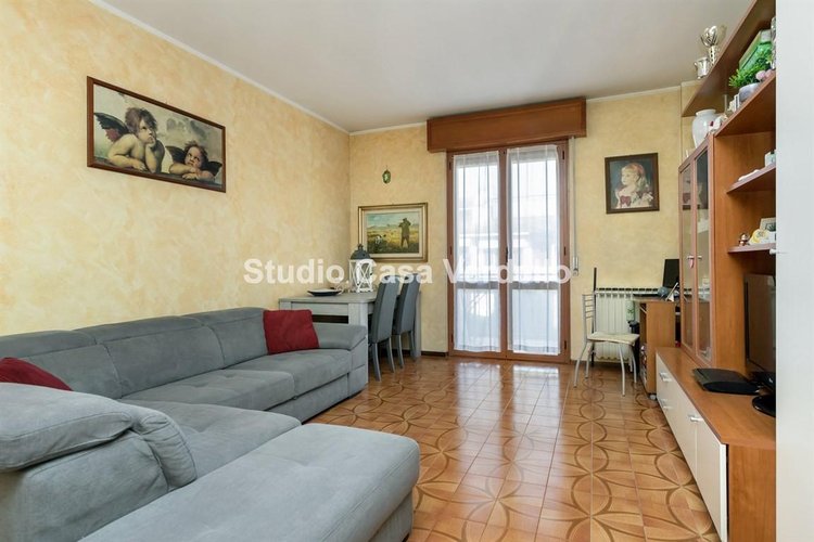 TRILOCALE CON BOX, CANTINA E ARREDI COMPRESI – OTTIMA OPPORTUNITÀ Verdellino