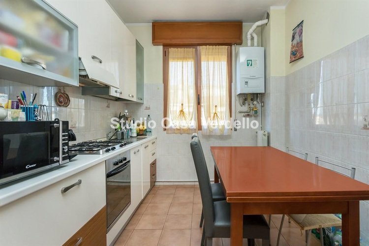 TRILOCALE CON BOX, CANTINA E ARREDI COMPRESI – OTTIMA OPPORTUNITÀ Verdellino