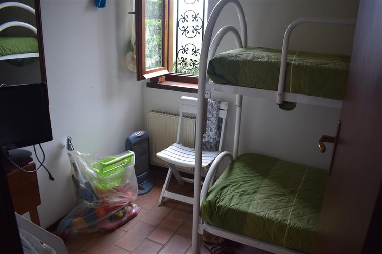 Cornalba, bilocale indipendente con terrazzone e posto auto Cornalba