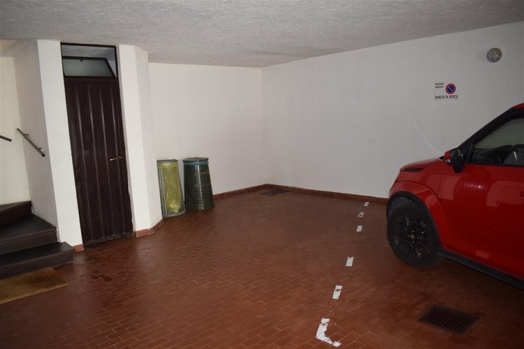 Cornalba, bilocale indipendente con terrazzone e posto auto Cornalba