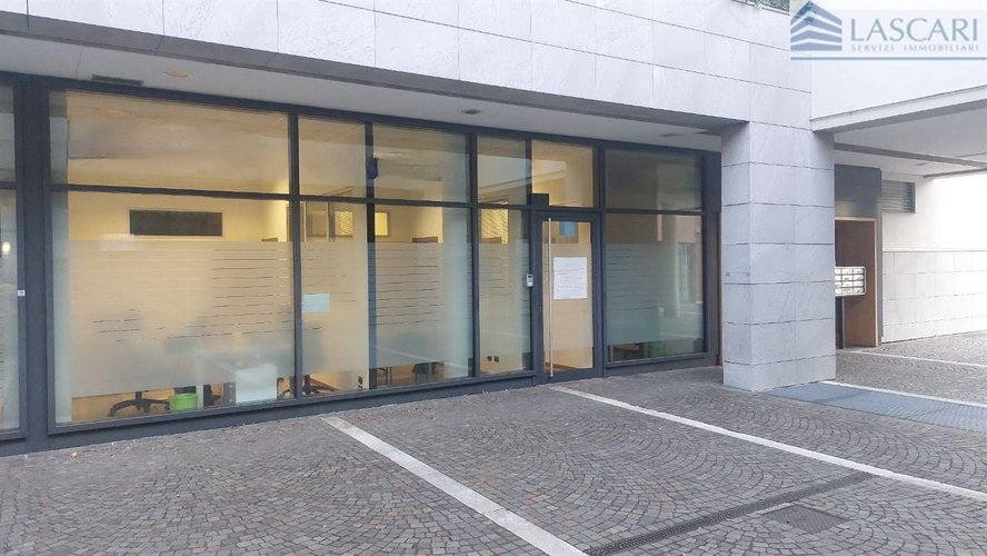 Negozio - Rif. 2482 Bergamo