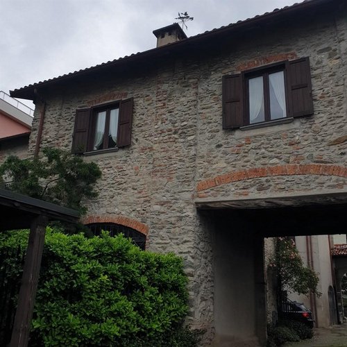 Casa Semindipendente 7 locali - Rif. 318 Como