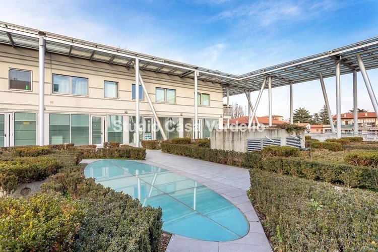 A Verdello – Ufficio di Prestigio Pronto all'Uso