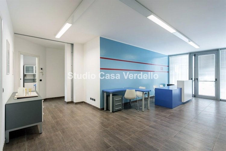 A Verdello – Ufficio di Prestigio Pronto all'Uso Verdello