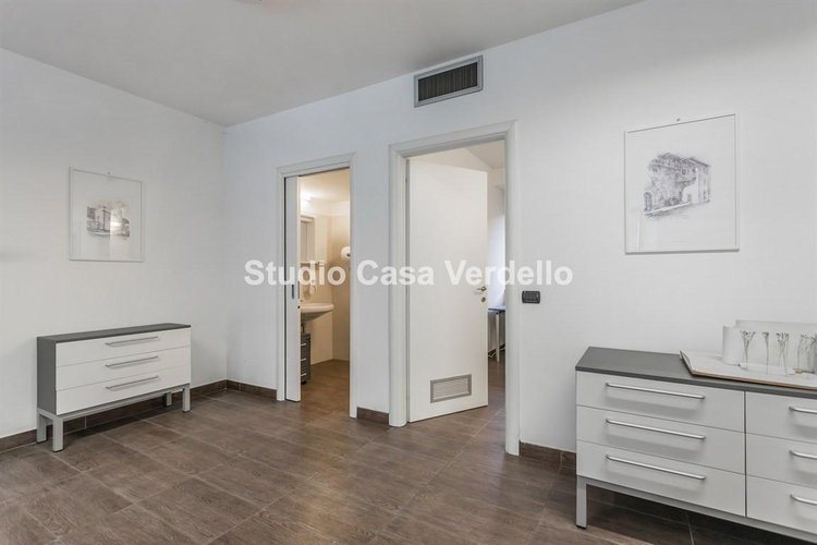 A Verdello – Ufficio di Prestigio Pronto all'Uso Verdello