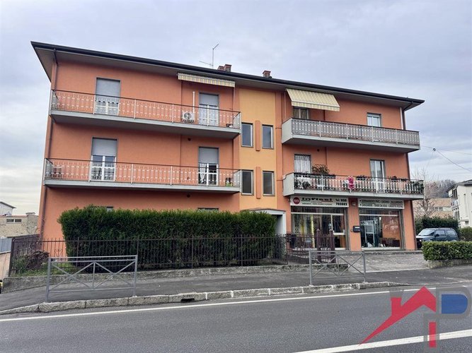 AMPIO TRILOCALE -  CISANO BERGAMASCO CENTRO