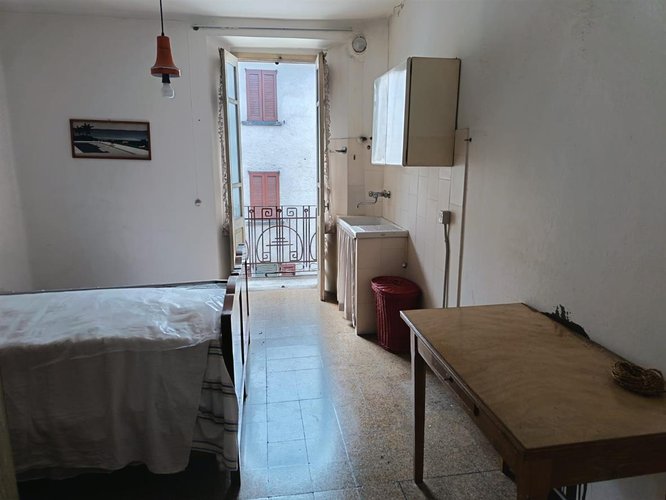 Oltre il Colle, panoramico quadrilocale balconato Oltre il Colle