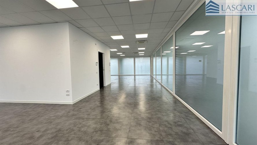 Negozio 2 locali - Rif. 99 Bergamo