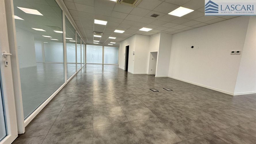 Negozio 2 locali - Rif. 99 Bergamo