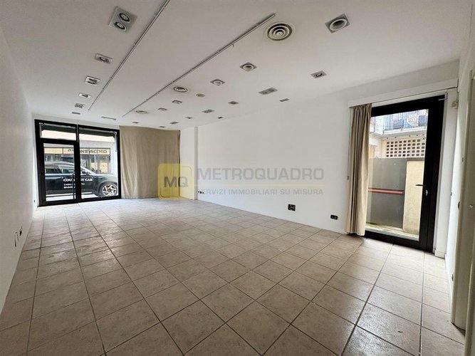 Negozio 2 locali - Rif. NegozioVisconti Lecco