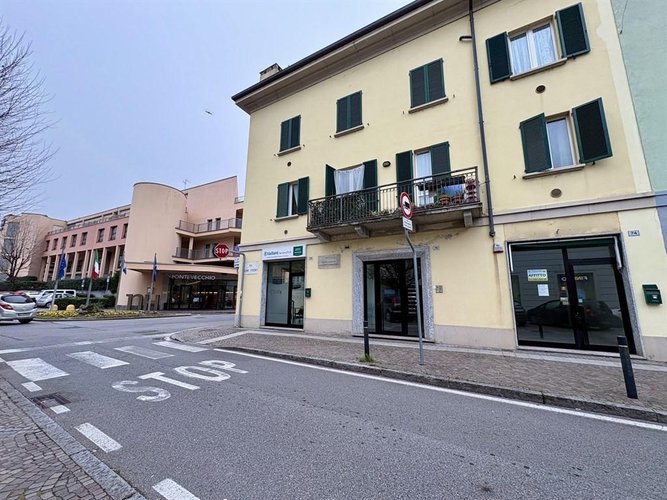 Negozio 2 locali - Rif. NegozioVisconti Lecco