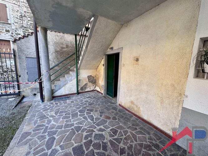 Porzione di casa da ristrutturare Villa d'Adda