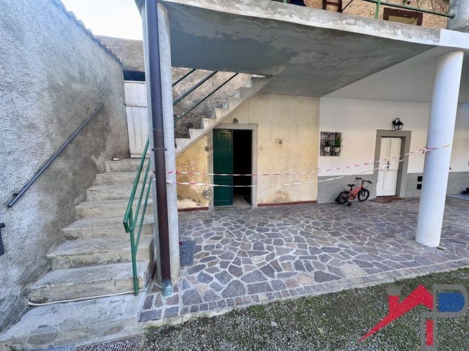 Porzione di casa da ristrutturare Villa d'Adda