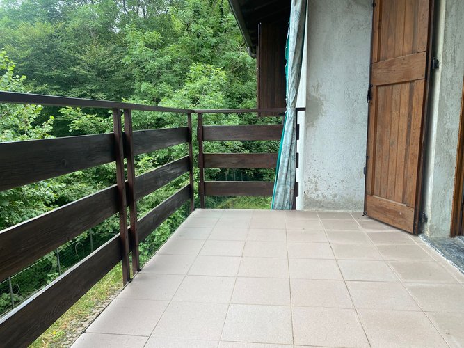 IMMERSA NEL VERDE! Brumano