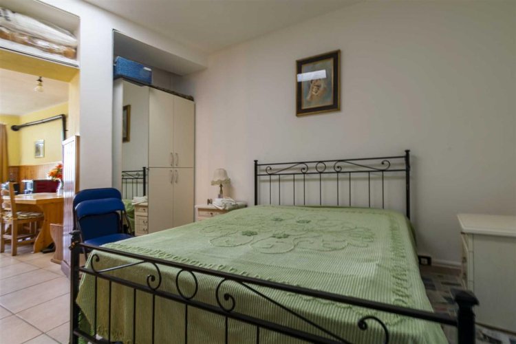 Costa valleimagna luminoso monolocale Costa Valle Imagna