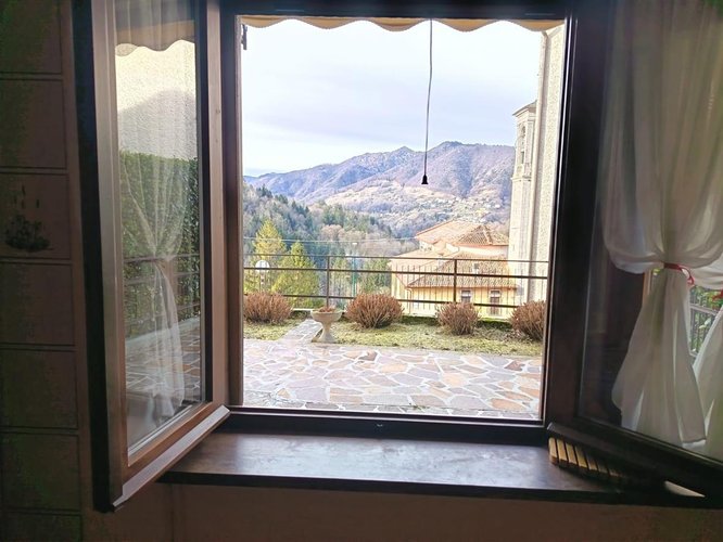 Cornalba Passoni, luminoso trilocale con giardino Cornalba