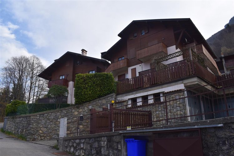 Serina introvabile chalet Serina