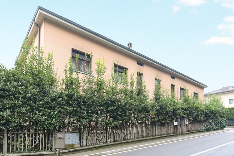 (1.26) Ampio Trilocale con terrazzo, posto auto e solaio