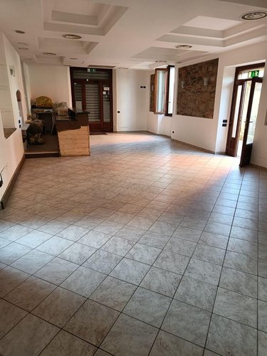 Immobile Commerciale 5 locali - Rif. 136 Como